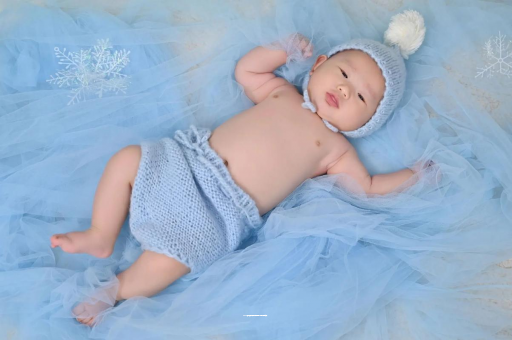 邵东宝宝大哭不止